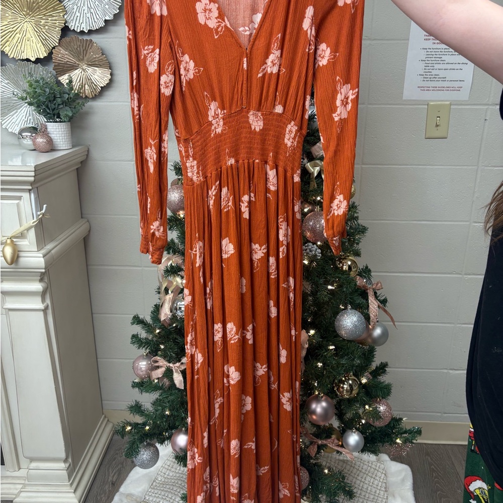 Forever 21 Rust Floral Long Sleeve Dress